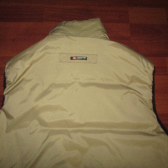 Point Zero Reversible Puffer Vest - Med - Picture 10 of 14